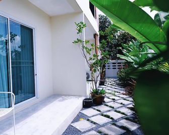 iRabbit Hotel - Prachin Buri
