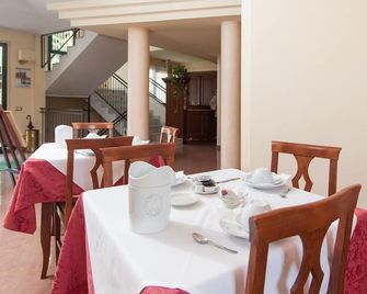 Casa Betania - Pisa - Restaurante