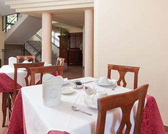 Casa Betania - Pisa - Restaurante