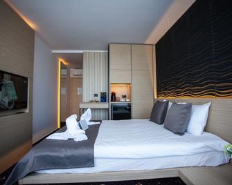 Aqvatonic Hotel - Steaua de Mare - Eforie Nord - Schlafzimmer