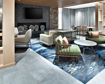 Fairfield by Marriott Inn & Suites Deerfield Beach Boca Raton - Deerfield Beach - Lounge