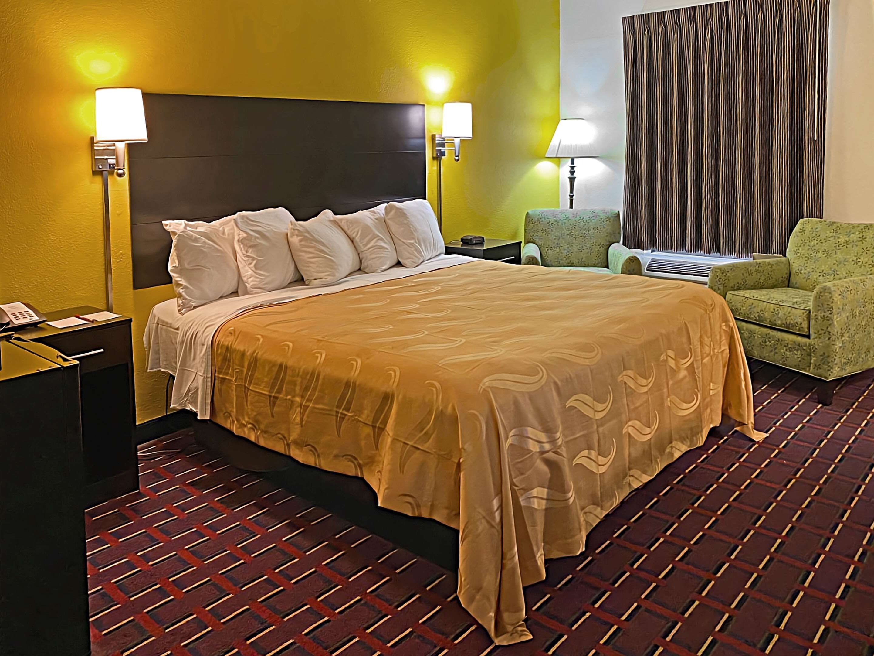 Quality Inn Henderson I-85 - Henderson - Schlafzimmer