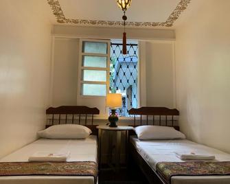 Courtyard Hotel - Pasay - Bedroom