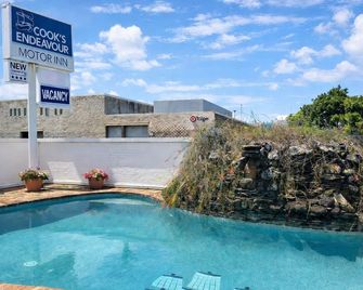 Cooks Endeavour Motor Inn - Tweed Heads - Piscina