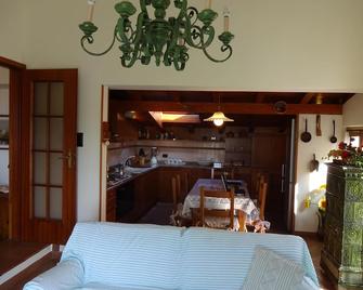 Elegant apartment on the lake with private parking and terrace - Toscolano-Maderno - Küche
