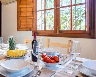 Casa Cupiana Malaga by Ruralidays - Málaga - Comedor