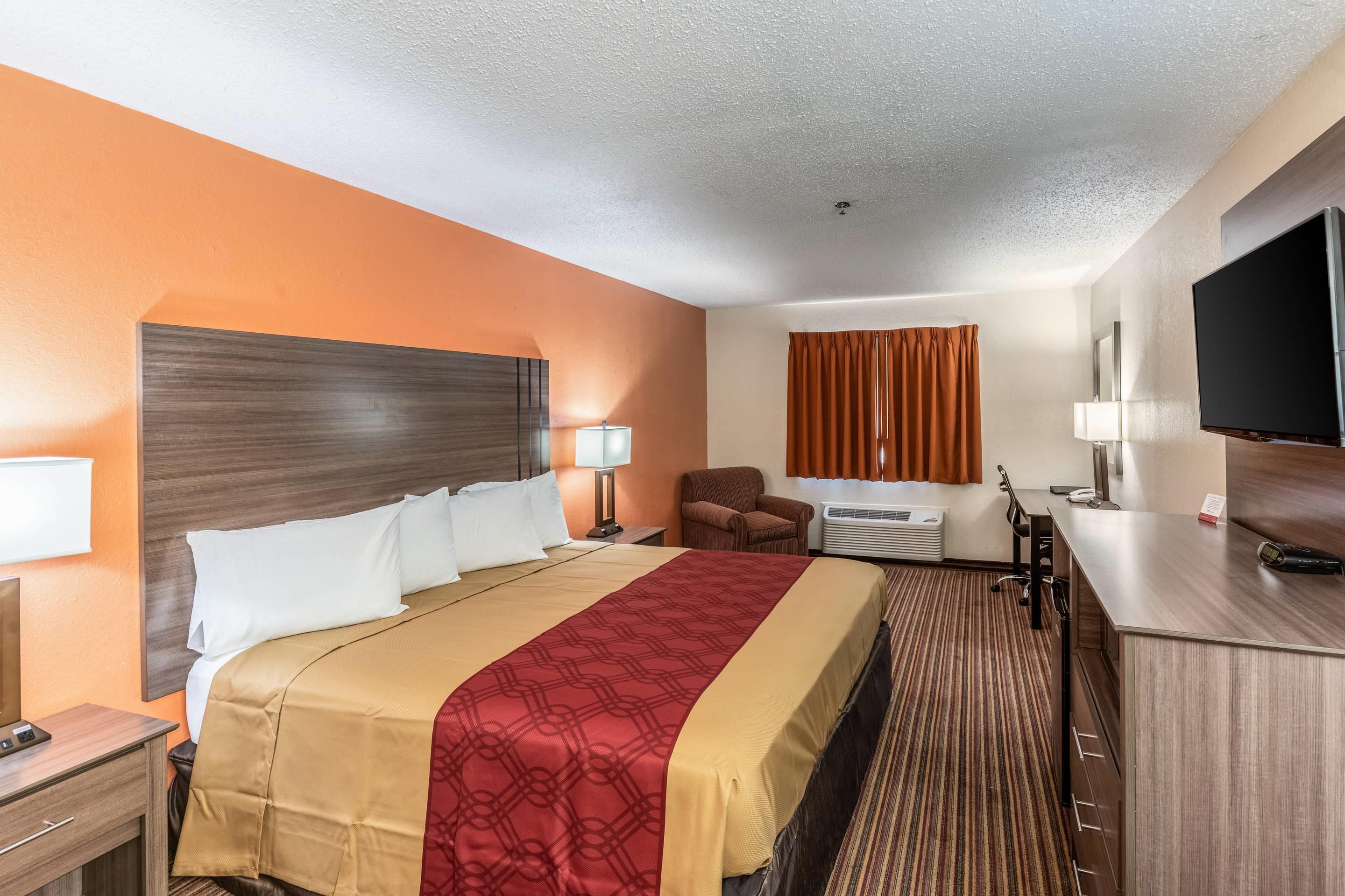 Econo Lodge Inn & Suites Mckinney - Plano North - McKinney - Soveværelse
