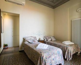 Bb CÀ De MÂ - Pietra Ligure - Camera da letto