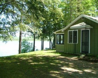 Lakefront! Twin Birch Resort - The Green Laker - Honor - Vista del exterior