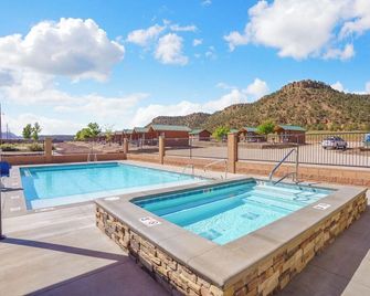 Gooseberry Lodges - Rockville - Piscina