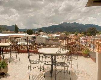 Terraza Suites - Adults Only - San Cristóbal de las Casas - Balcón