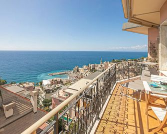 Gorgeous Apartment In Bogliasco - Bogliasco - Balcony