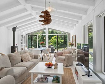 Summer House In Tisvilde Close To The Coast - Tisvildeleje - Sala de estar