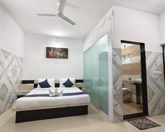 Hotel Hari Om - Diu - Slaapkamer