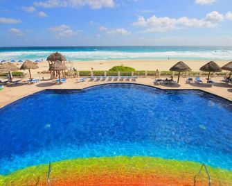 Villas Marlin by Andiani Travel - Cancún - Piscina