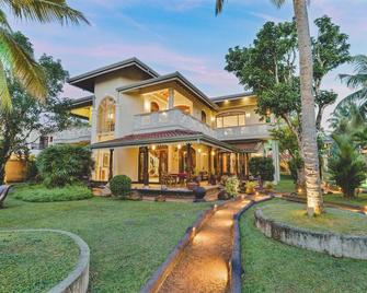 River View Villas - Aluthgama - Building