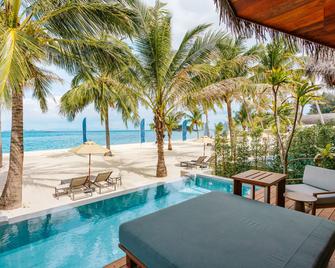 Irene Pool Villa Resort, Koh Lipe - Ko Lipe - Piscina