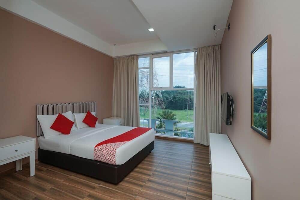 بانجي جايتواي هوتل