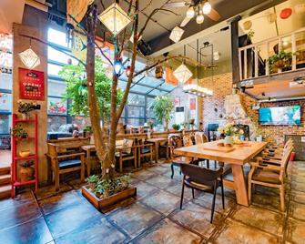 Chengdu Dreams Travel Youth Hostel - Chengdu - Restaurante