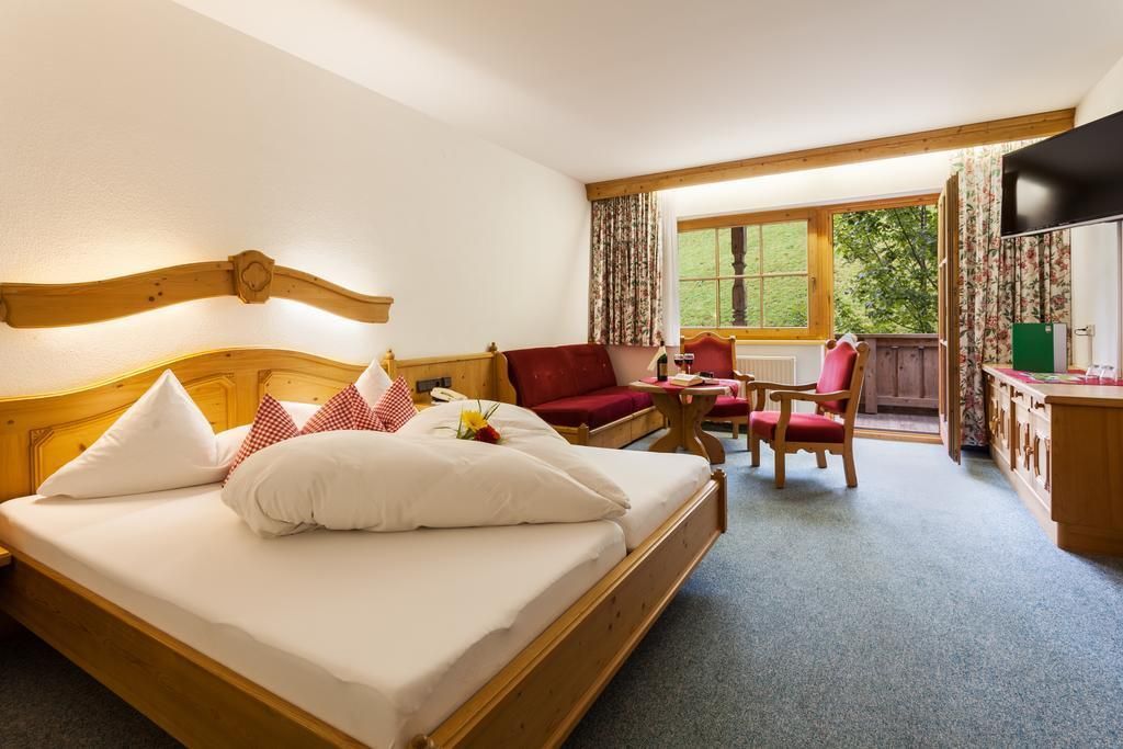 Hotel Garni Hanslerhof - גרלוס - חדר שינה