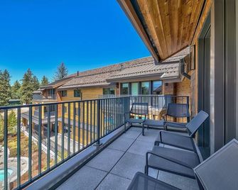 Luxury Residence - Gondola Across The Street Condo - South Lake Tahoe - Balcony