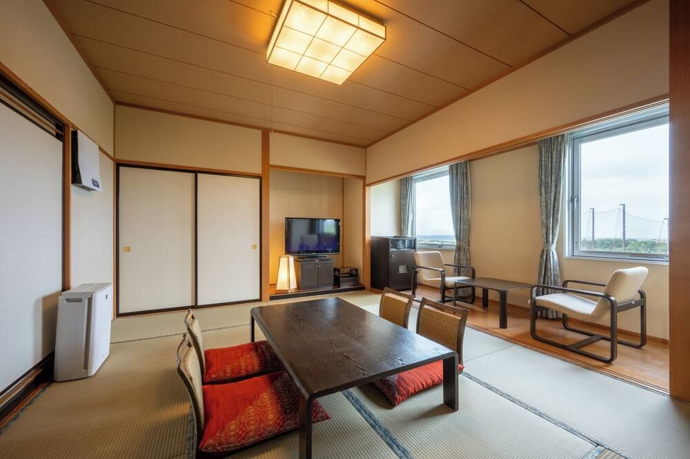 جراند سنبيا هاتشينوهي