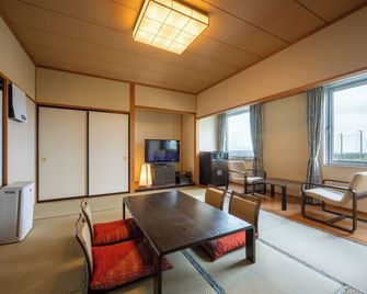 Grand Sunpia Hachinohe - Hachinohe - Eetruimte