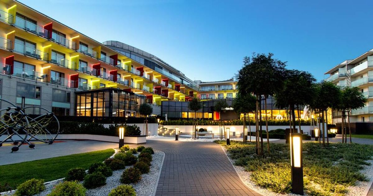 hotel-aquarius-spa-ab-138-hotels-in-ko-obrzeg-kayak