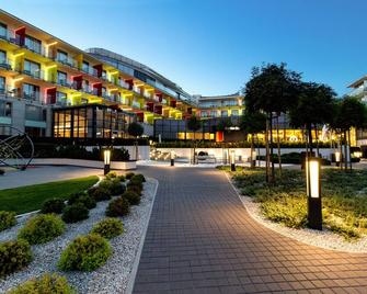 Hotel Aquarius Spa - Kolobrzeg - בניין