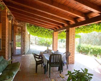 Olive Tree House: • Wi-Fi • Private Garden • Porch • Amazing Sea And Hills View - Capri Leone - Patio