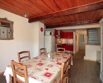 Le Gite des Faucons - Barcelonnette - Eetruimte