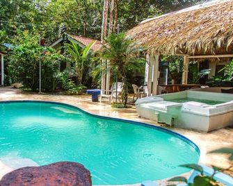Bambutel Cocles - Puerto Viejo de Talamanca - Piscine