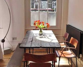 Georgian Maisonette 10 Minutes to London Bridge - London - Dining room