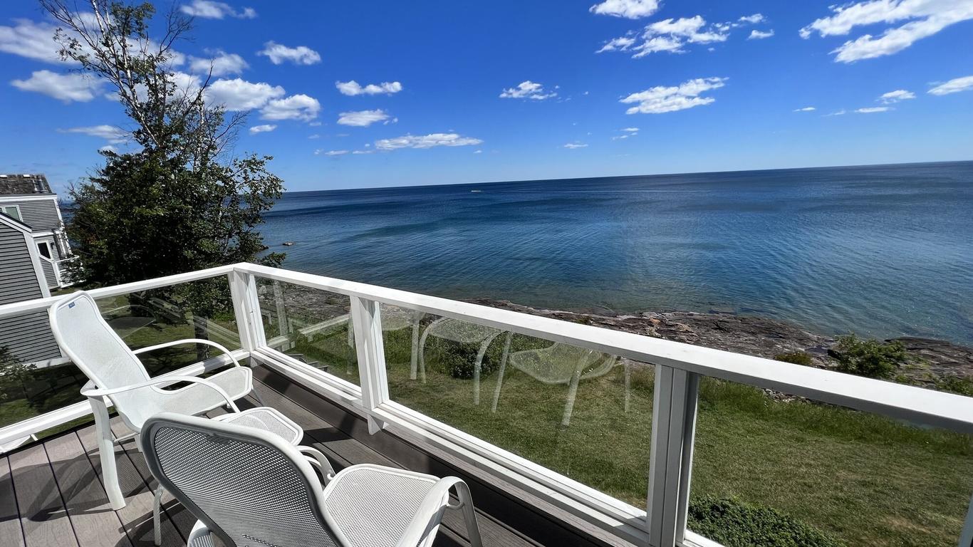 Bluefin Bay on Lake Superior