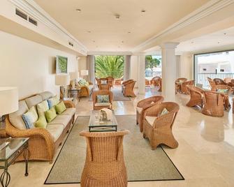 Ria Park Garden Hotel - Vale do Lobo - Lounge