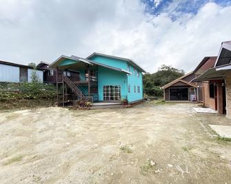 OYO Home 90288 Masilau Valley Kundasang - Ranau - Gebäude