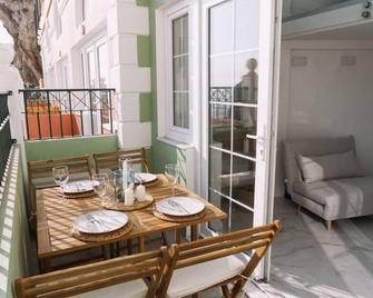 Spectacular Beachfront Duplex on the Mediterranean - Caleta, Catalan Bay - Gibraltar - Balcony