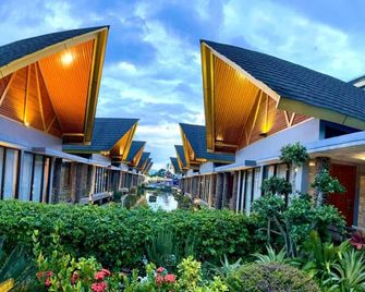 Cahaya Villa Hotel Garut - Garut - Building