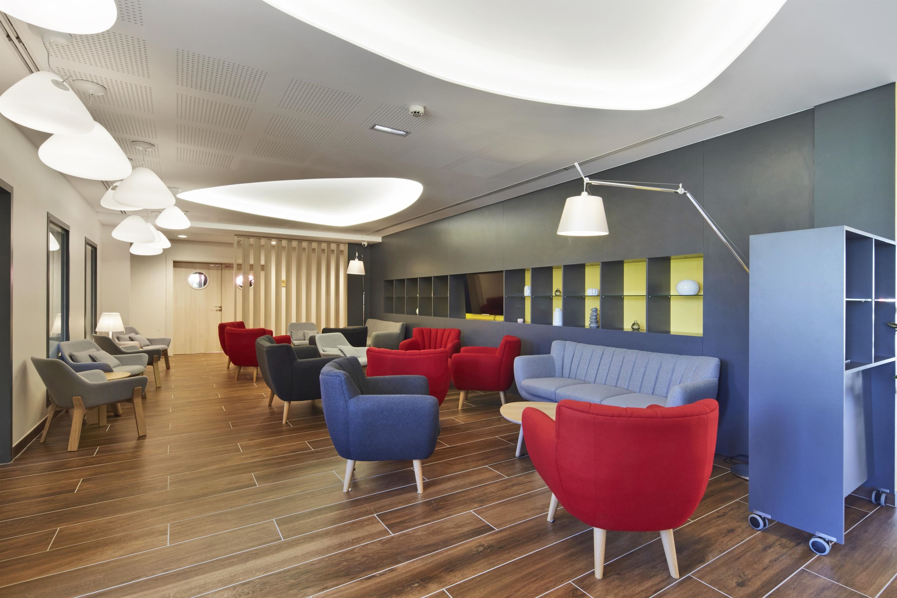 Kyriad Prestige Pau - Zenith - Palais Des Sports - פו - טרקלין