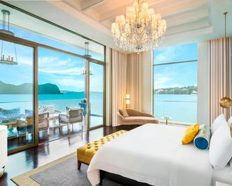 The St. Regis Langkawi - Langkawi - Bedroom