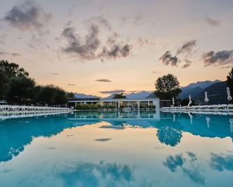 Seven Park Hotel Lake Como - Adults Only - Colico - Pool