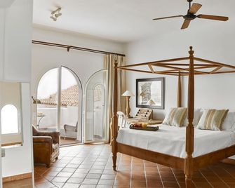 B Bou Hotel Cortijo Bravo - Vélez-Málaga
