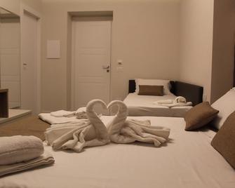 Dante Relais - Napoli - Camera da letto