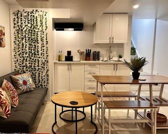 The Boho Oasis - Windsor