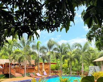 Gold Crown Residence - Dambulla - Bazén