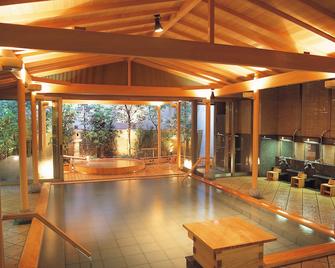 Hatori - Kaga - Lobby