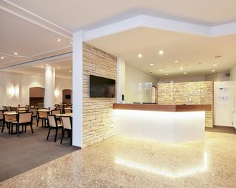 Central City Hotel Rochat - באזל - לובי
