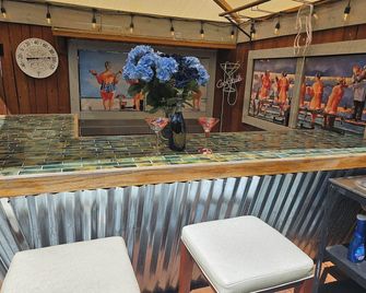 Liberty hill Executive Inn - Zephyrhills