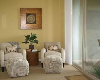 Elegant Golf Course Villa at the Fairways@Mauna Lani - Waikoloa Village - Living room