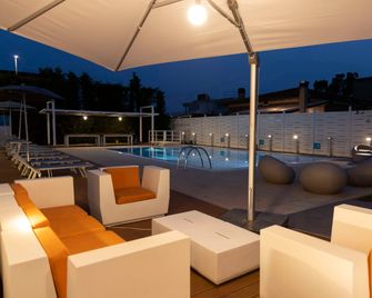 Best Western Hotel Rome Airport - Fiumicino - Pool